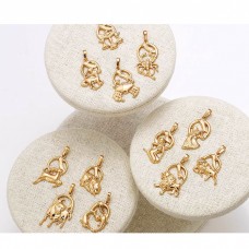 Apzeltīts kulons - Zodiaka zīme